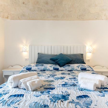 Trullo Degli Anelli In Masseria Cisternino Exterior foto